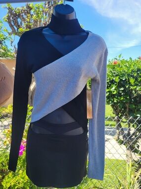 Almost Famous Black Ribbed Turtleneck Sweater